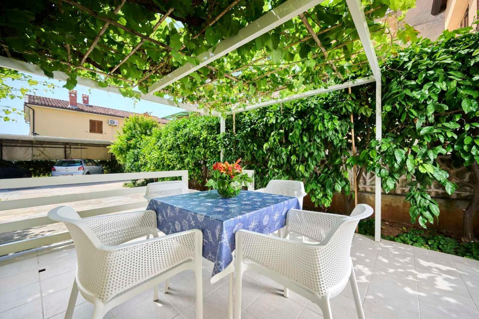 Apartman Ema Novigrad Istria Buitenkant foto