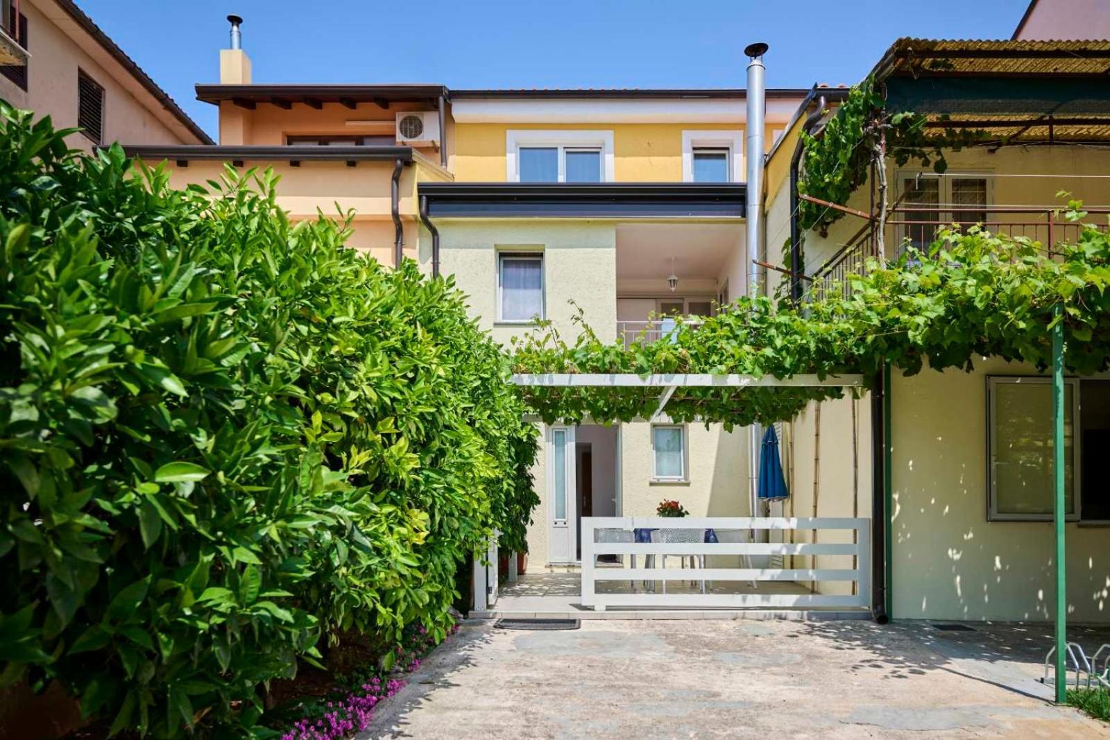 Apartman Ema Novigrad Istria Buitenkant foto
